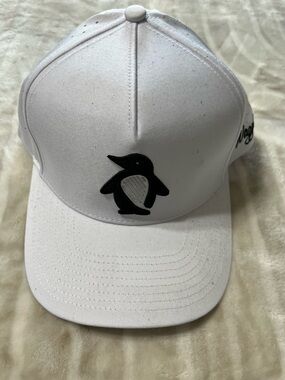 Waggle Golf Hat Penguin Logo White Snapback Performance Cap NWT $35